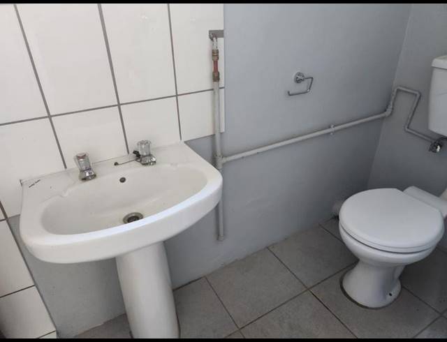 1 BEDROOM PROPERTY TO RENT IN RIETONDALE